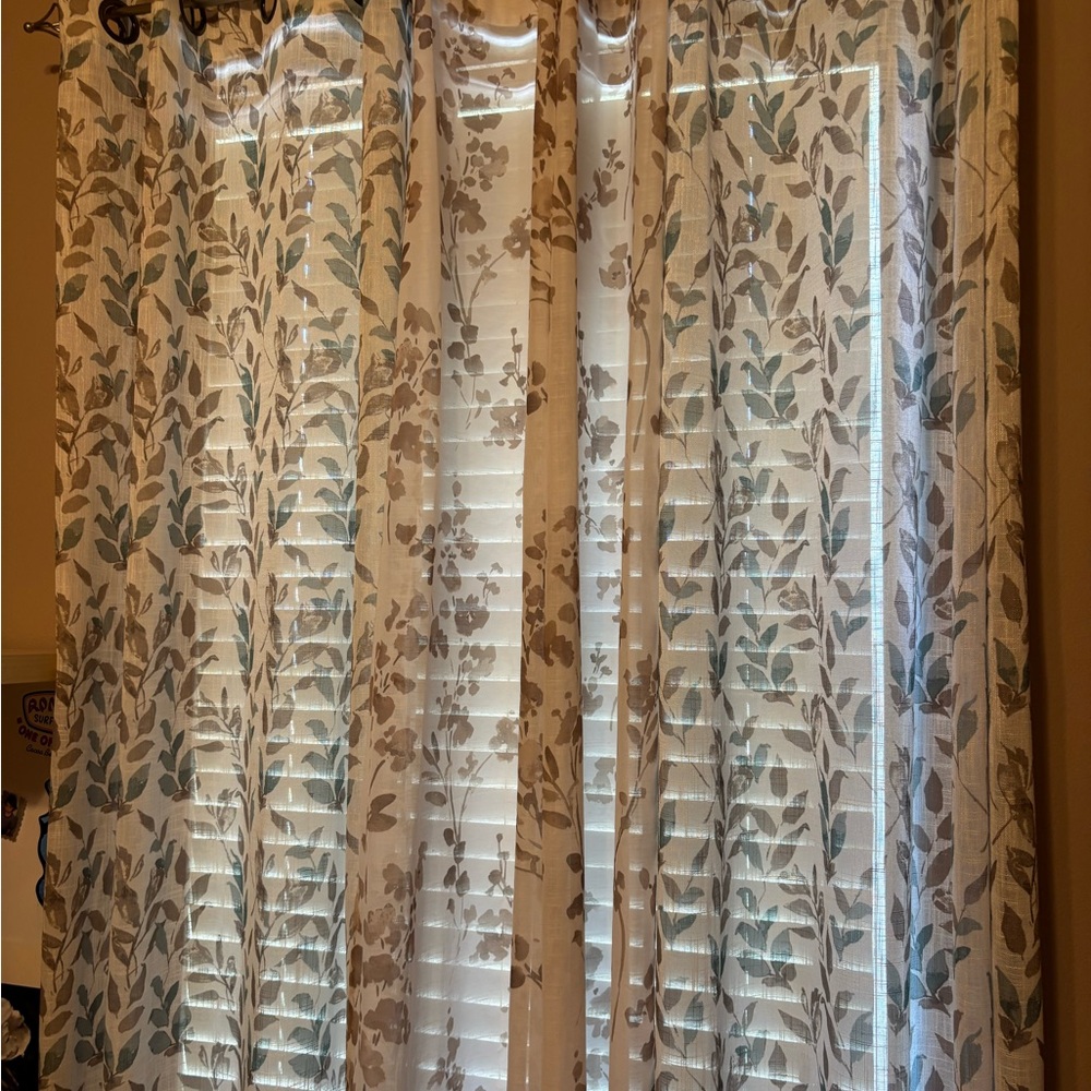 Window curtains, 84x52, 3 panels